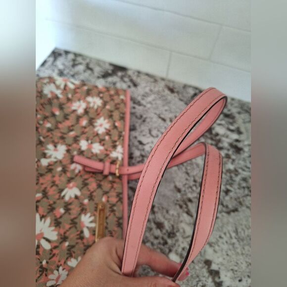 MICHAEL KORS Large Carryall Flowers Tote Jet Set Travel Saffiano Leather - Picture 6 of 13